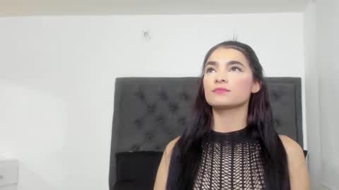 sara online show from February 13, 4:22 am