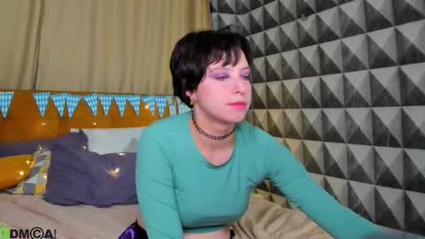 Snapshot of sara_frayy chatting on October 5, 1:48 am Sarah online show from October 5, 1:48 am