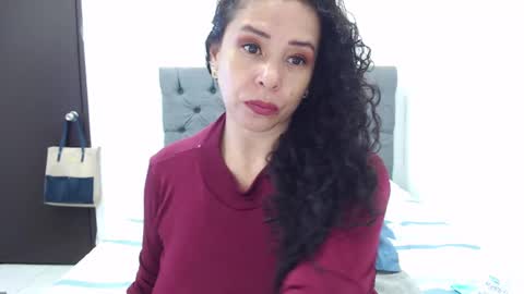 Sara hot46 online show from December 5, 10:33 am