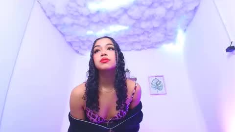 Snapshot of sara_jhonsonn chatting on December 19, 11:14 pm Sara Jhonson online show from December 19, 11:14 pm