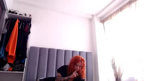 sara_johnson__ online show from May 31, 1:18 pm