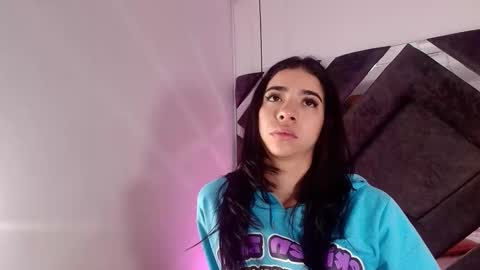 sara_lopee1 online show from October 5, 12:03 pm
