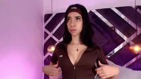 sara_lopee1 online show from October 22, 11:54 am