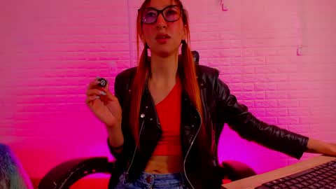 Sara Love online show from May 31, 3:26 am