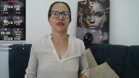 Snapshot of sara_marrisson chatting on May 5, 7:55 pm Sara online show from May 5, 7:55 pm