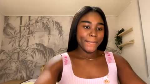 Sara online show from June 18, 2:45 am