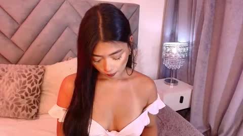 sara_owens7 online show from March 16, 1:11 am