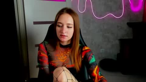 Sara online show from April 27, 9:24 pm