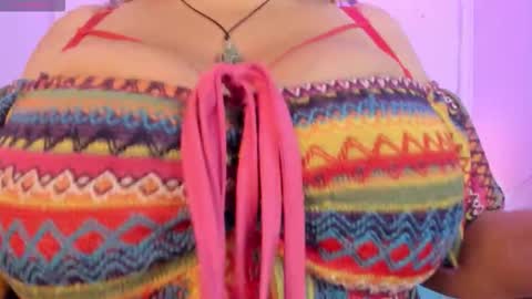 sara online show from November 19, 2:06 pm