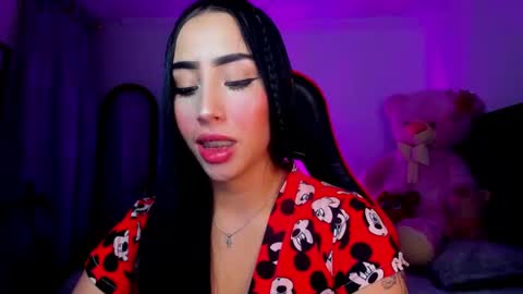 Snapshot of sara_stone03 chatting on January 11, 6:45 am sara_stone03 online show from January 11, 6:45 am