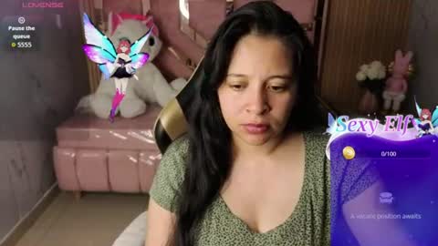 Snapshot of sara_tellez_s chatting on June 23, 3:04 am Sara T. online show from June 23, 3:04 am