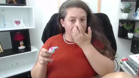 sara_thonson_ online show from March 12, 9:12 am