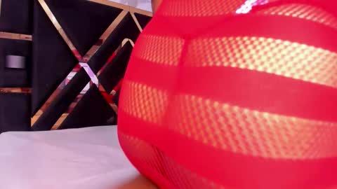 sara_tourner online show from October 25, 2:52 am