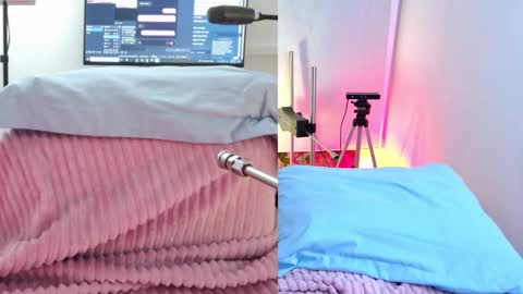 sara velez online show from December 25, 4:54 pm