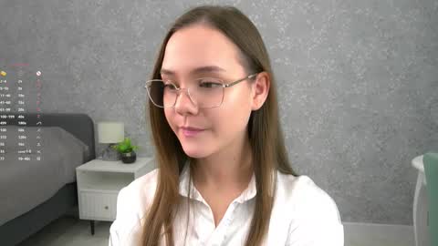 Im Sara  online show from December 14, 6:12 pm