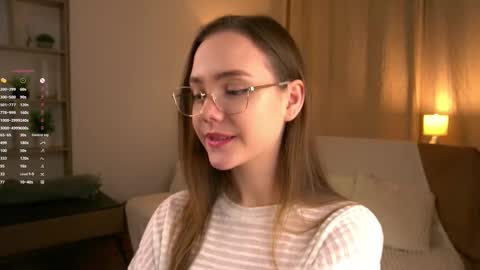 Snapshot of sara_whooops chatting on February 26, 6:07 pm Im Sara online show from February 26, 6:07 pm