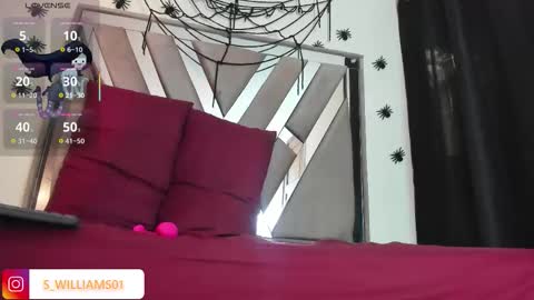 SARA 730 A 200 PM  online show from October 24, 2:02 pm