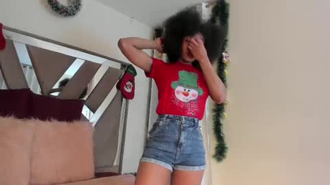 SARA 730 A 200 PM  online show from December 22, 1:41 pm