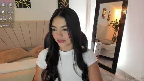 saraa_stormy online show from March 29, 10:37 am