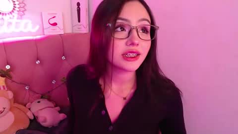          online show from October 28, 2:42 pm