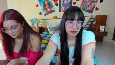 Alahia and Marilyn online show from February 3, 6:07 pm