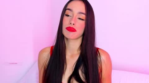 Snapshot of saraarchbould chatting on February 16, 2:53 am Sara online show from February 16, 2:53 am