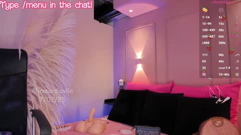 Snapshot of saraavila_ chatting on February 8, 2:47 am SaraAvila online show from February 8, 2:47 am