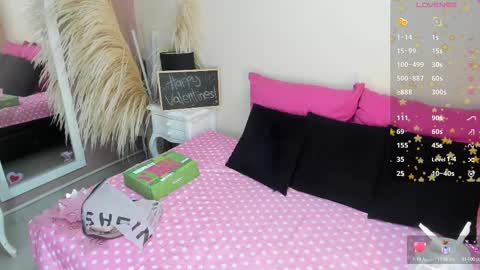 Snapshot of saraavila_ chatting on March 8, 7:31 pm SaraAvila online show from March 8, 7:31 pm