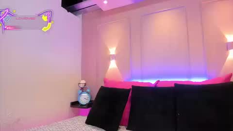 Snapshot of saraavila_ chatting on September 13, 10:20 pm SaraAvila online show from September 13, 10:20 pm