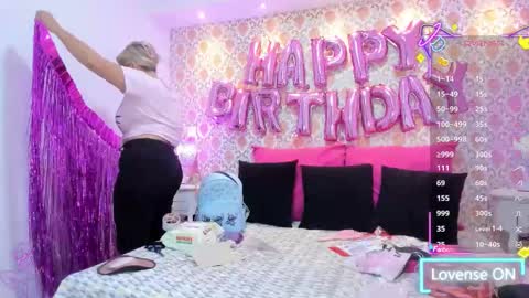 SaraAvila  online show from March 8, 3:10 am