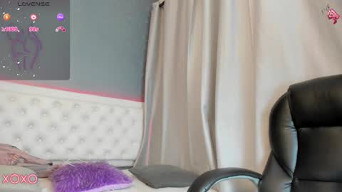 Snapshot of saraby_blandon chatting on January 9, 10:31 am online show from January 9, 10:31 am