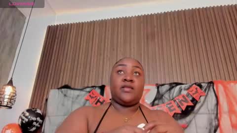 Snapshot of saraby_blandon chatting on October 23, 11:31 am online show from October 23, 11:31 am