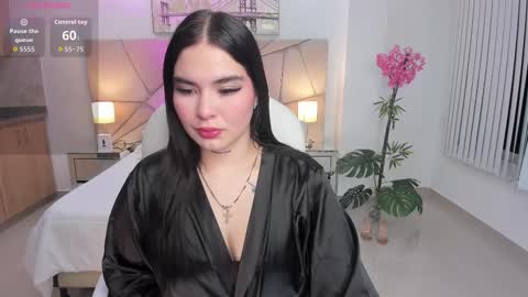 saracruz online show from February 28, 2:45 am