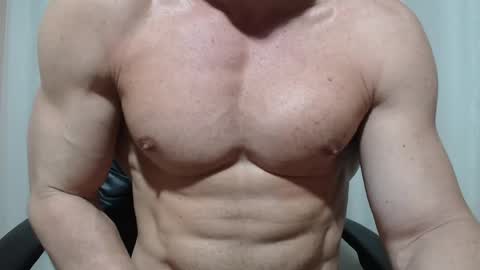 saradorj92 online show from April 11, 11:53 pm