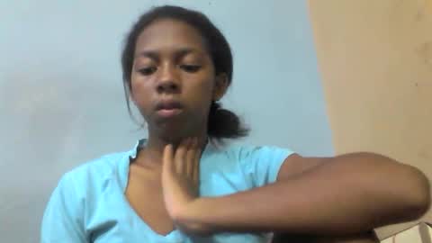 sarah146341 online show from April 27, 6:06 pm
