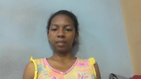 sarah146341 online show from May 5, 8:22 am