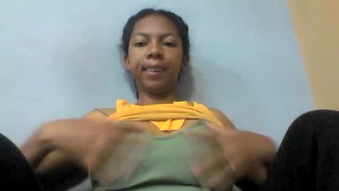 sarah146341 online show from June 6, 3:00 am