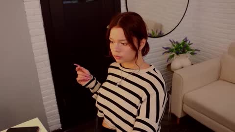 Snapshot of sarah__babyyy chatting on October 6, 10:45 am Sarah online show from October 6, 10:45 am