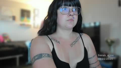 Sarah online show from September 22, 3:03 pm