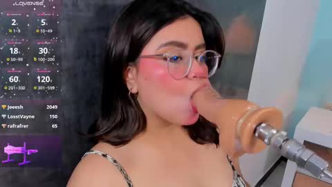 Sarah online show from February 28, 3:26 am