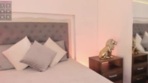       online show from December 23, 8:03 pm