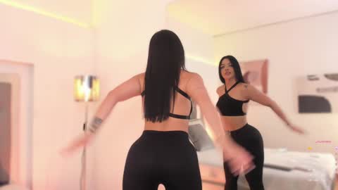       online show from January 28, 8:04 pm