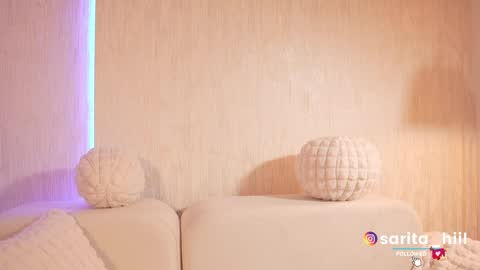       online show from March 11, 10:53 pm