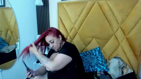 Sarah Moonx online show from May 24, 6:57 pm