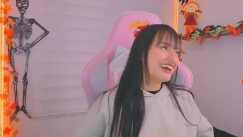 Sarah Ramirez online show from October 25, 4:09 am