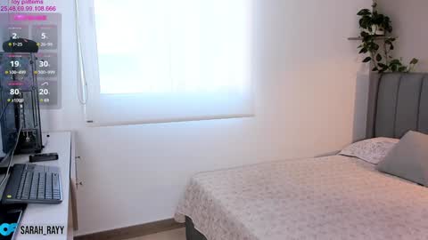 sarah_rayy online show from January 29, 9:17 pm