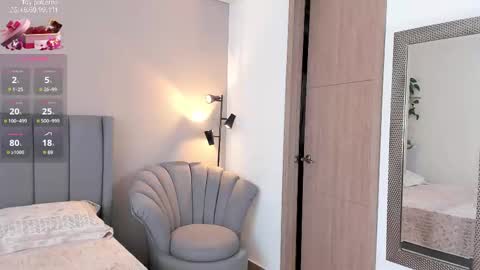 sarah_rayy online show from February 27, 7:15 pm