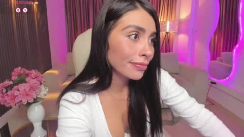 Sarah online show from May 21, 8:38 pm