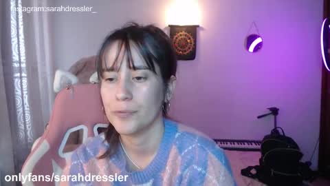 sarahdressler online show from November 19, 7:58 pm