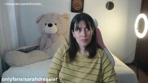 sarahdressler online show from December 18, 4:02 pm